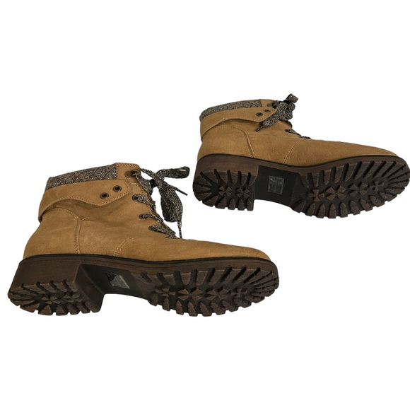 Jelly POP Tania Hiking Boots Tan Vegan Suede Lace Up Low Heel Size 10 New - Picture 8 of 11